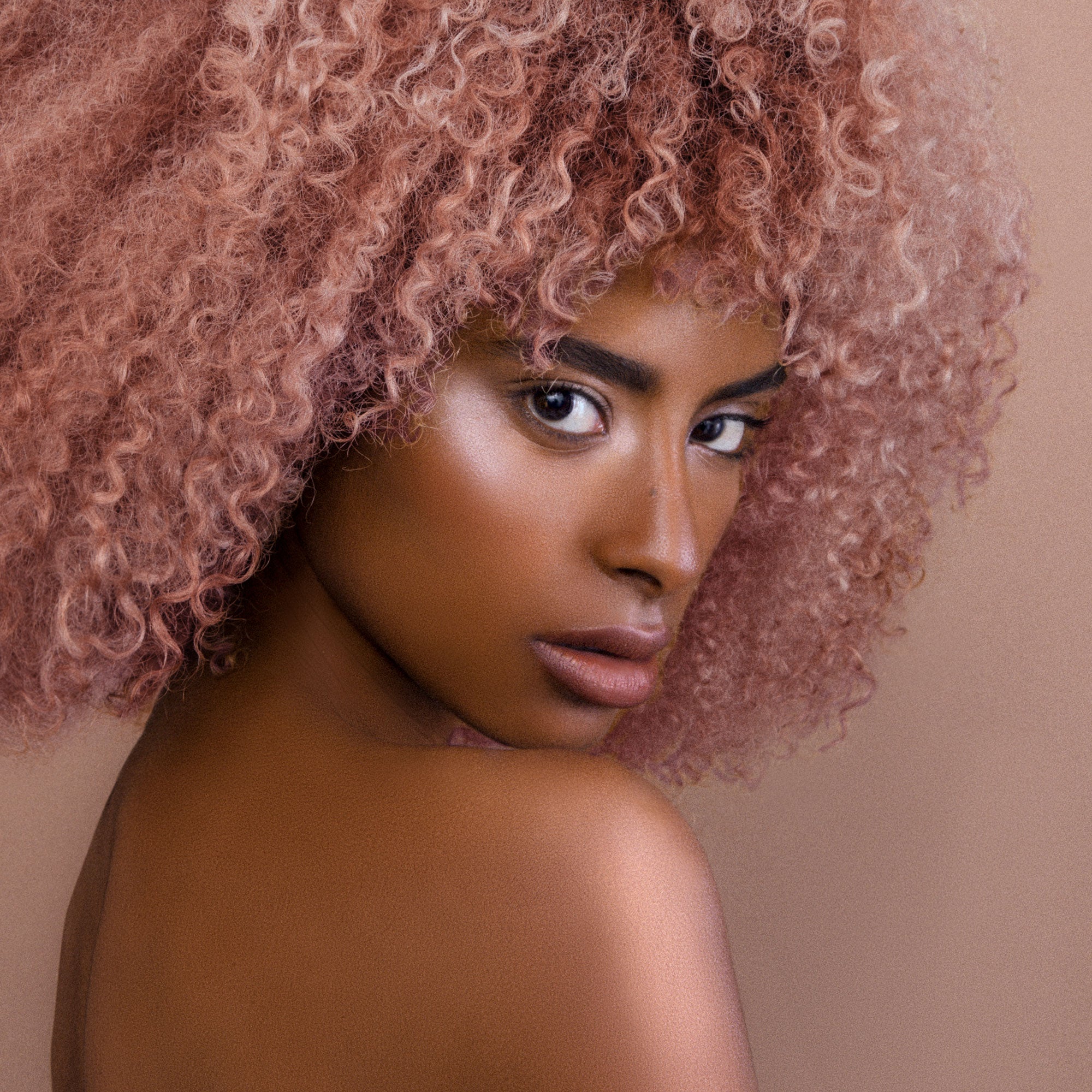 Dione | The Ethereal Veil Conceal and Cover - Rituel de Fille