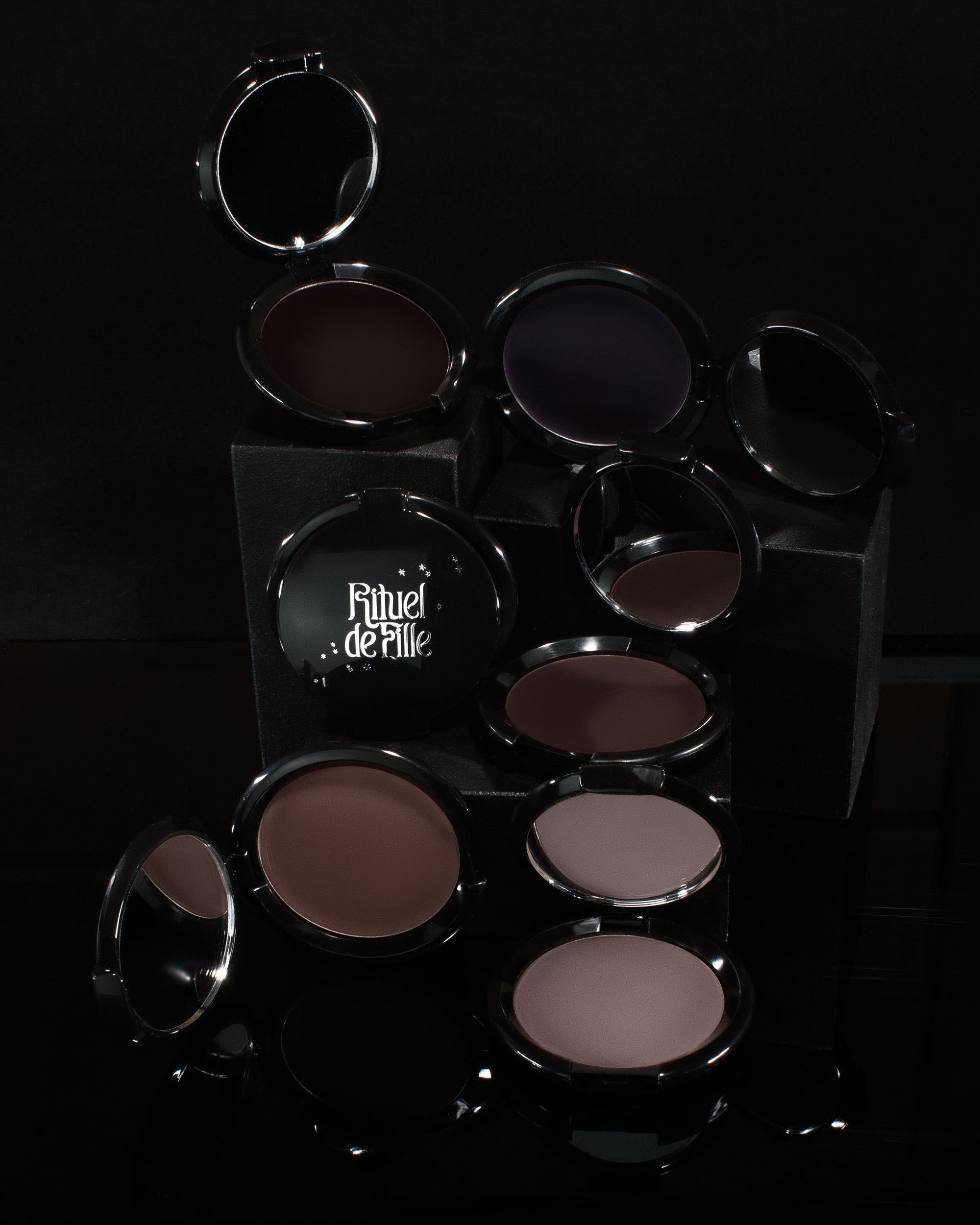 Lifestyle photo of contour compacts