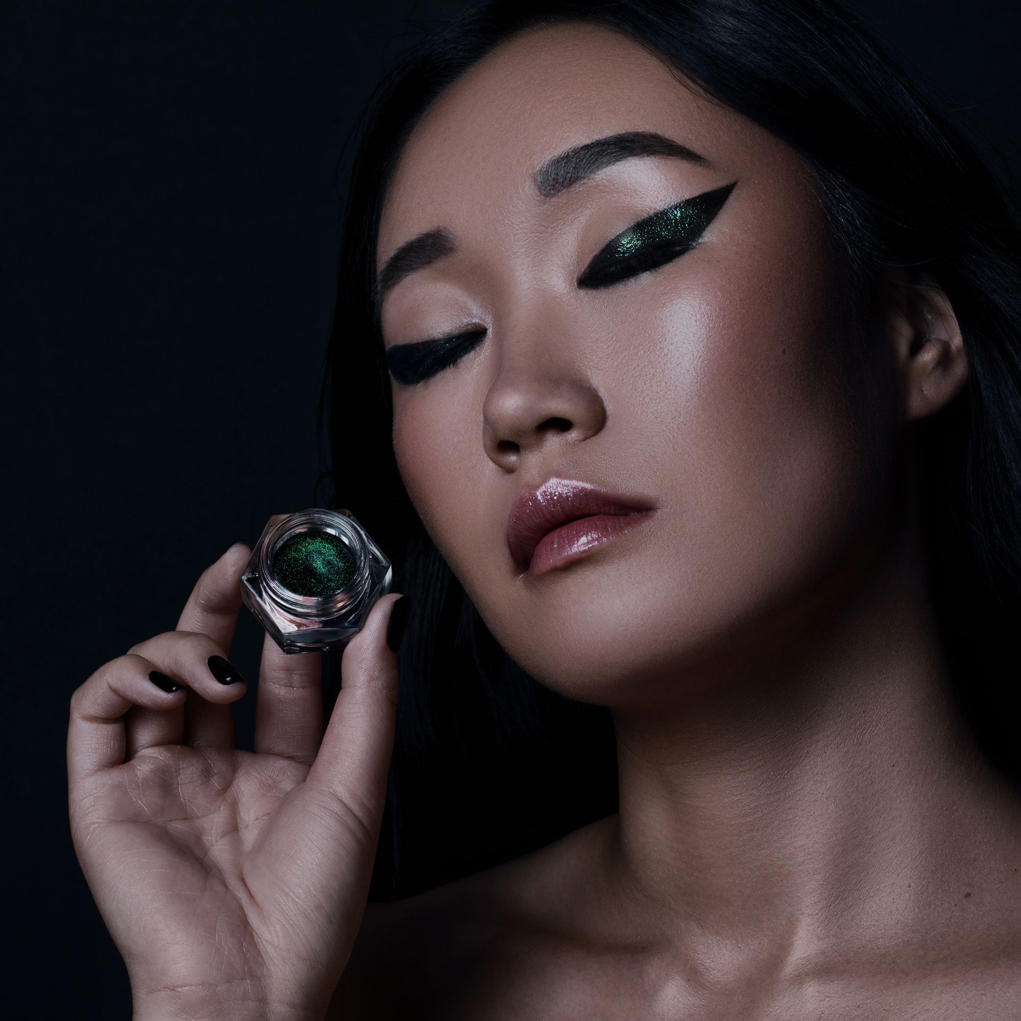 RITUEL DE FILLE - Celestial Sphere Gelée Eye Gloss - Apis – The Green  Jungle Beauty Shop